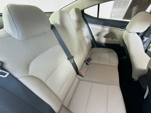 Used 2020 Hyundai Elantra Value Edition image 34