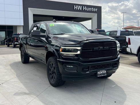Used 2021 RAM 2500 Laramie image 8