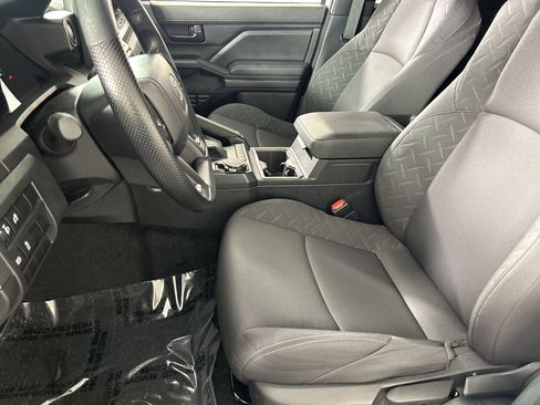 Used 2025 Toyota Tacoma SR5 image 20