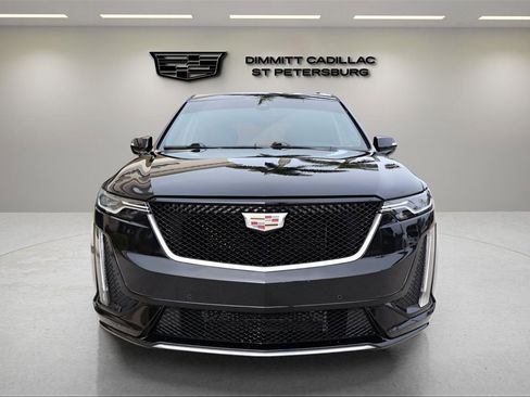 Used 2023 Cadillac XT6 Sport image 8