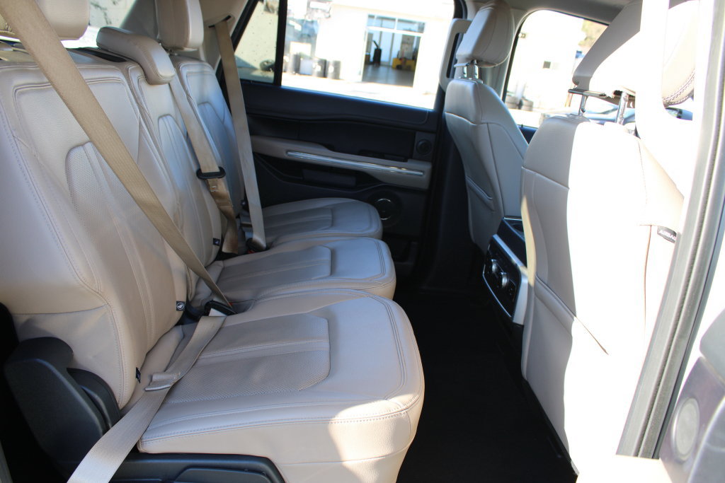 Used 2024 Ford Expedition Max Limited RWD image 12