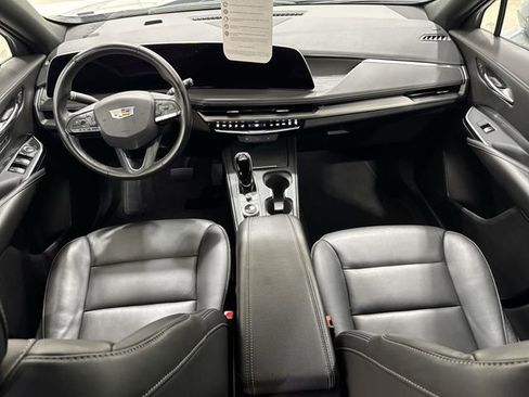 Certified 2025 Cadillac XT4 Premium Luxury image 20