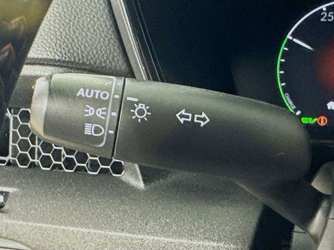 Used 2023 Honda CR-V Sport image 14