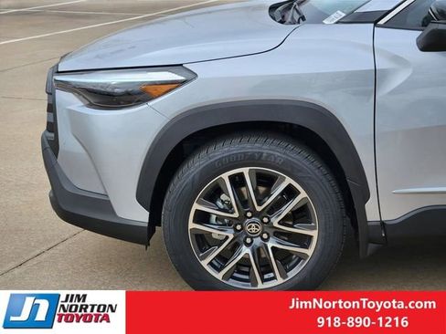 New 2026 Toyota Corolla Cross XLE image 6
