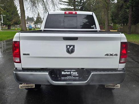 Used 2020 RAM 1500 Classic SLT image 5