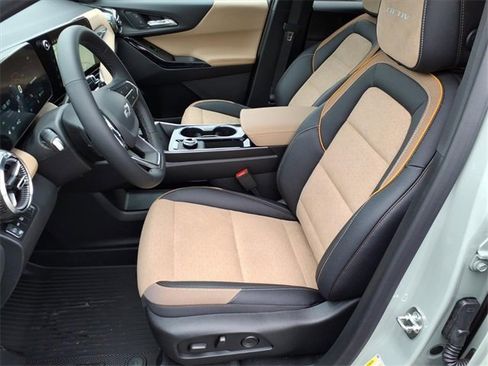 New 2026 Chevrolet Equinox ACTIV w/ Safety and Technology Package image 10