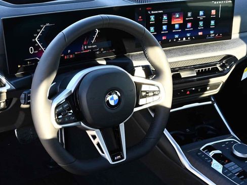 New 2026 BMW 330i Sedan w/ M Sport Package image 11