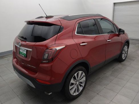 Used 2020 Buick Encore Preferred w/ Safety Package FWD image 9