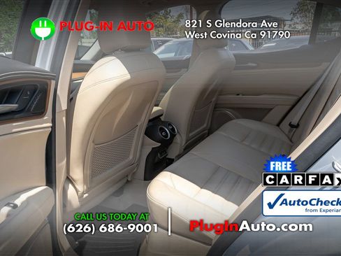 Used 2021 Alfa Romeo Stelvio Ti w/ Premium Package image 9