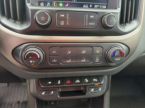 Used 2019 Chevrolet Colorado Z71 image 14