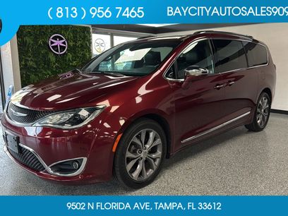 Used 2019 Chrysler Pacifica Limited