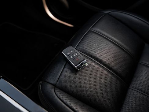 Used 2021 Land Rover Range Rover Evoque R-Dynamic S image 53