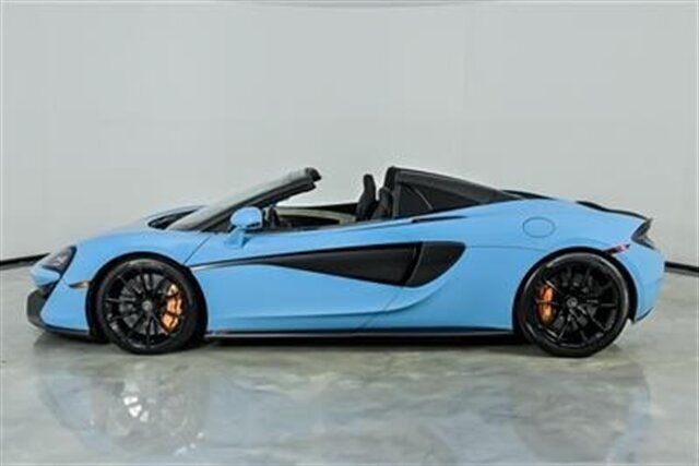 Used 2018 McLaren 570S Spider RWD image 3