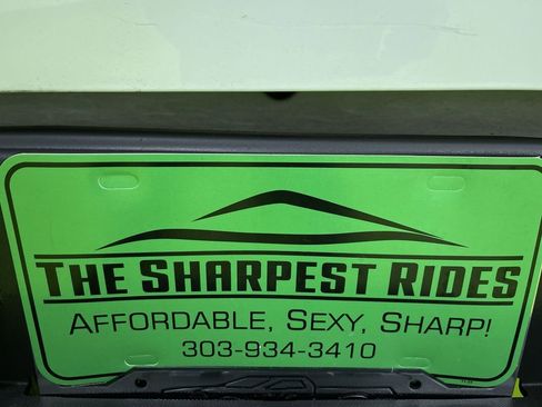 Used 2021 GMC Canyon AT4 w/ Driver Alert Package image 12