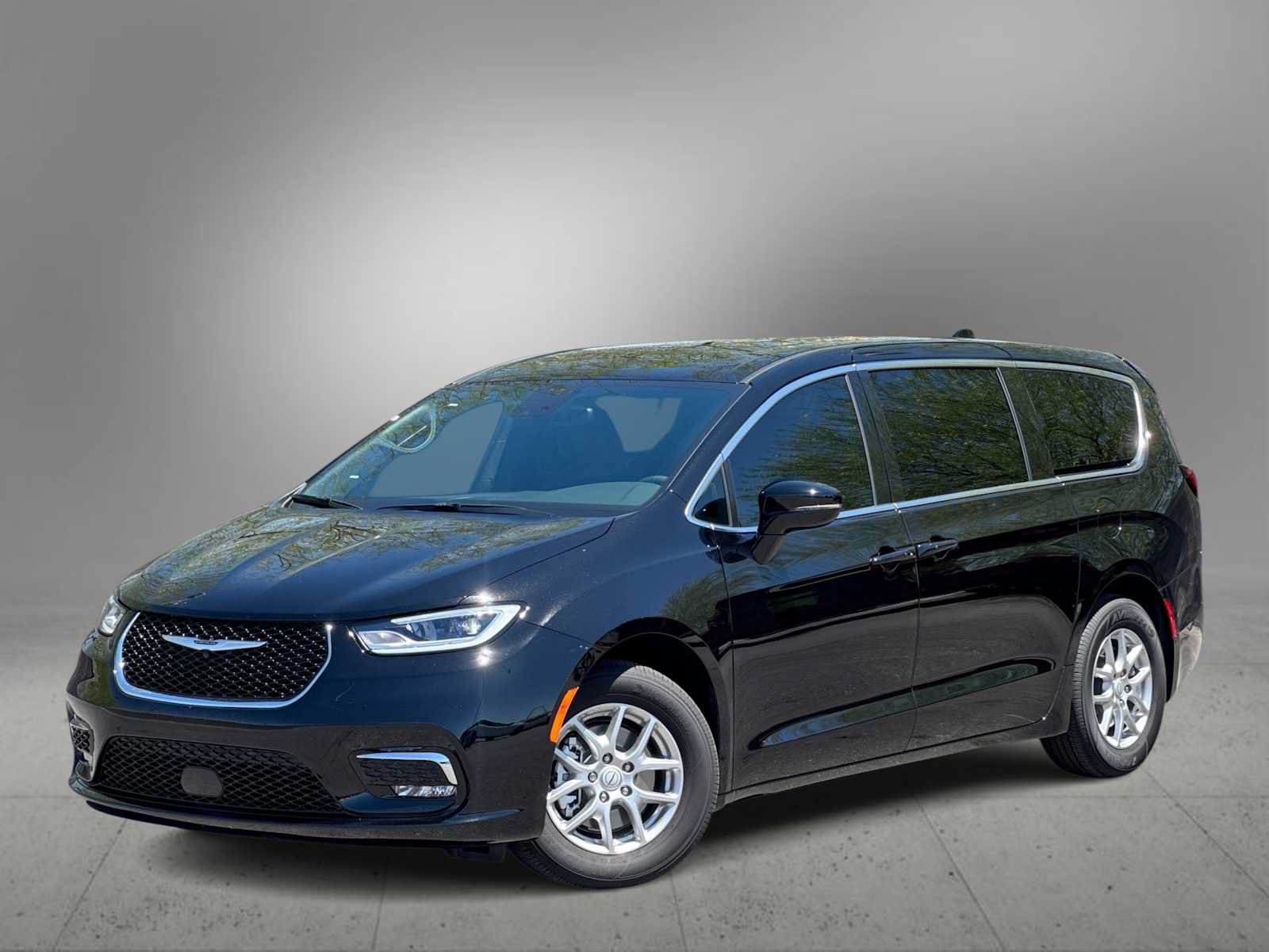New 2026 Chrysler Pacifica Select FWD image 1