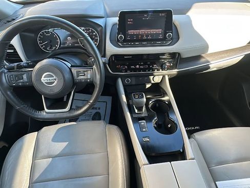Used 2021 Nissan Rogue SL image 17