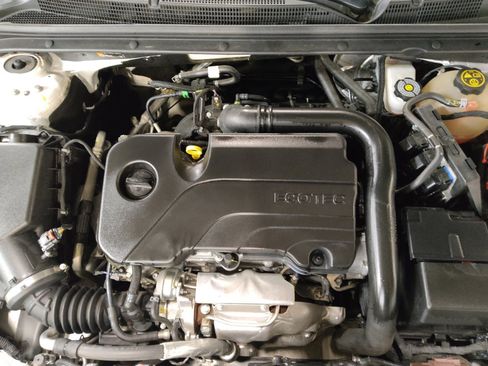 Used 2022 Chevrolet Malibu LT FWD image 30