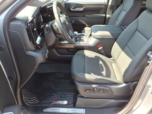 New 2026 Chevrolet Silverado 1500 RST w/ RST All Star Premium Package AWD/4WD image 5