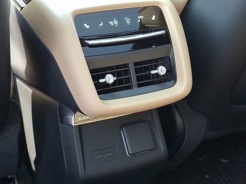 Certified 2026 Cadillac Lyriq Signature Luxury w/ Nappa Leather Package AWD/4WD image 9