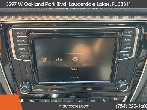 Used 2017 Volkswagen Passat 1.8T R-Line FWD image 52
