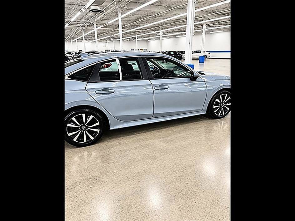Used 2024 Honda Civic EX image 12