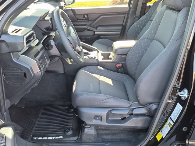Used 2026 Toyota Tacoma SR5 AWD/4WD image 9