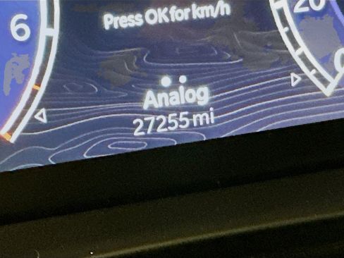 Used 2024 Jeep Grand Cherokee L Altitude image 19