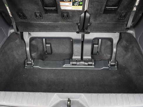 Certified 2024 Toyota Sienna LE FWD image 27