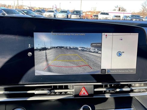 Used 2024 Hyundai Elantra SEL w/ Convenience Package image 21