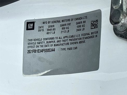 Used 2015 Chevrolet Camaro LS RWD image 28