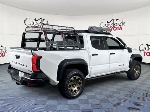 Used 2025 Toyota Tacoma 4x4 Double Cab Hybrid image 8