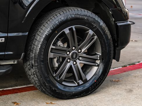 Used 2021 Ford F150 XLT w/ Equipment Group 302A High image 48