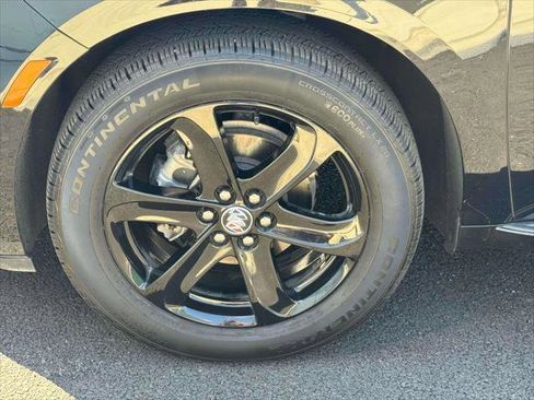 Certified 2024 Buick Enclave Essence w/ Experience Buick Package image 9