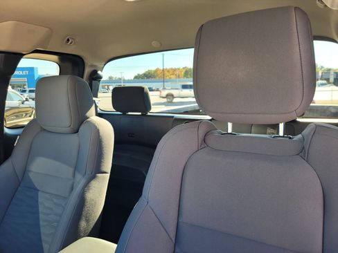 Used 2024 Nissan Frontier S w/ S Utility Package image 23