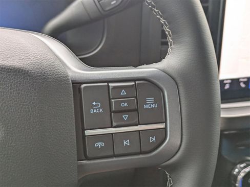 New 2026 Ford F250 Lariat w/ Black Appearance Package image 32