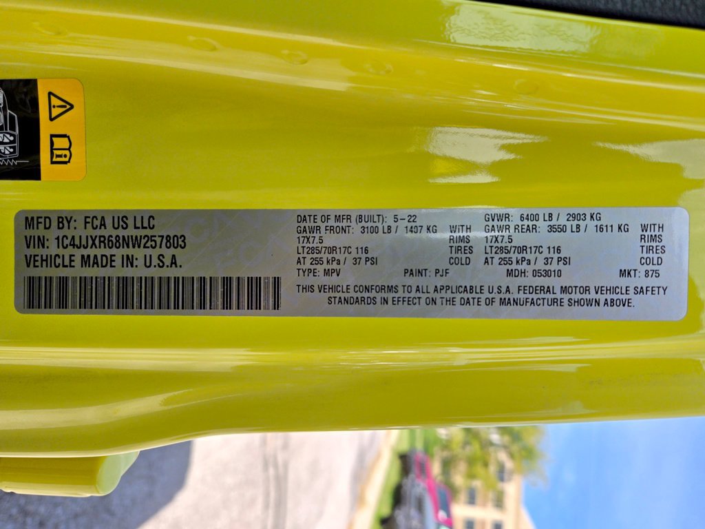 Used 2022 Jeep Wrangler Unlimited Rubicon 4xe AWD/4WD image 32