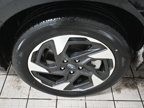 Certified 2025 Subaru Crosstrek 2.5i Limited w/ Popular Package #3A image 18