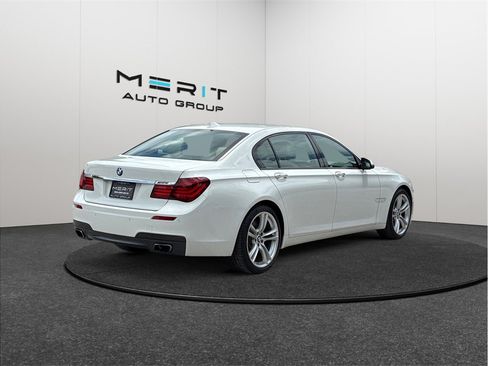 Used 2015 BMW 750Li RWD image 9