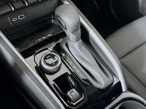 New 2026 Chevrolet Colorado Trail Boss AWD/4WD image 17