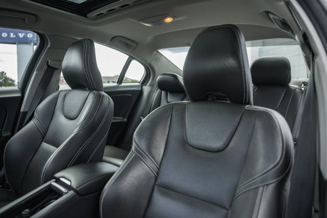 Used 2017 Volvo S60 T5 Dynamic w/ Protection Package FWD image 33