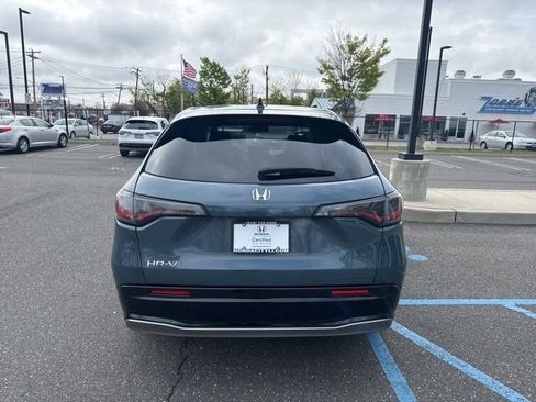Certified 2024 Honda HR-V EX-L image 7