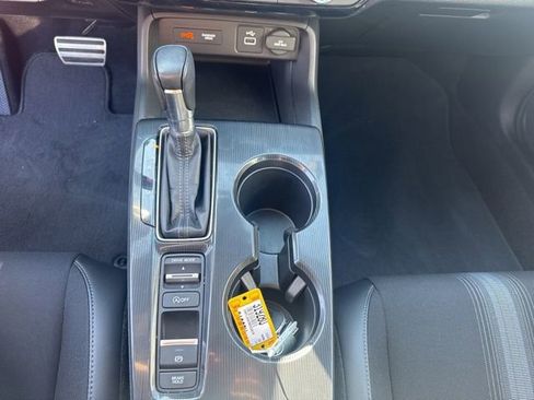 Used 2022 Honda Civic Sport image 18