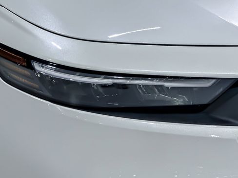Used 2023 Honda Accord LX image 10