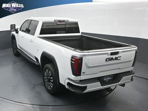Used 2024 GMC Sierra 2500 AT4 w/ Technology Package image 13