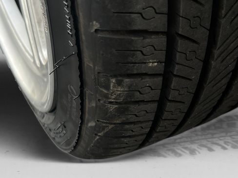 Used 2011 Volkswagen GTI 2-Door FWD image 41