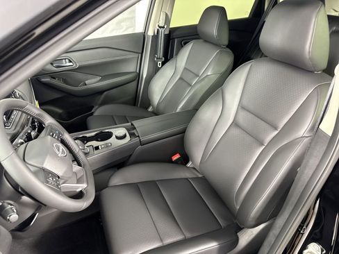 New 2026 Nissan Rogue SV w/ SV Premium Package image 19