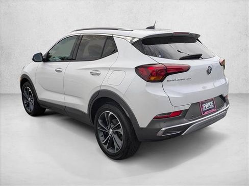 Used 2022 Buick Encore GX Essence w/ Advanced Technology Package FWD image 8