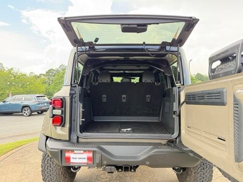 Used 2025 Ford Bronco Raptor AWD/4WD image 31