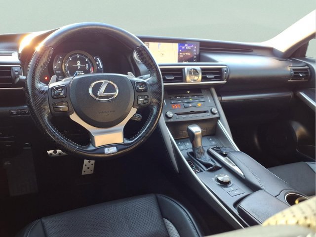 Used 2020 Lexus IS 350 F Sport w/ Blackline Edition AWD/4WD image 5
