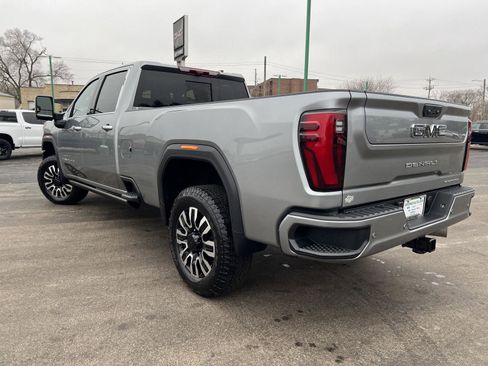 New 2026 GMC Sierra 2500 Denali Ultimate image 10